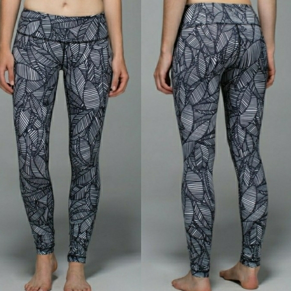 Lululemon Wunder Under Pant Luxtreme Roll Down Size 2 - Picture 12 of 13